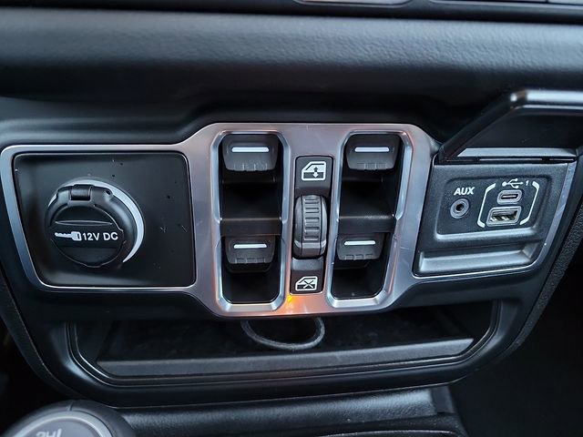 New 2025 Jeep Wrangler Sahara image 15