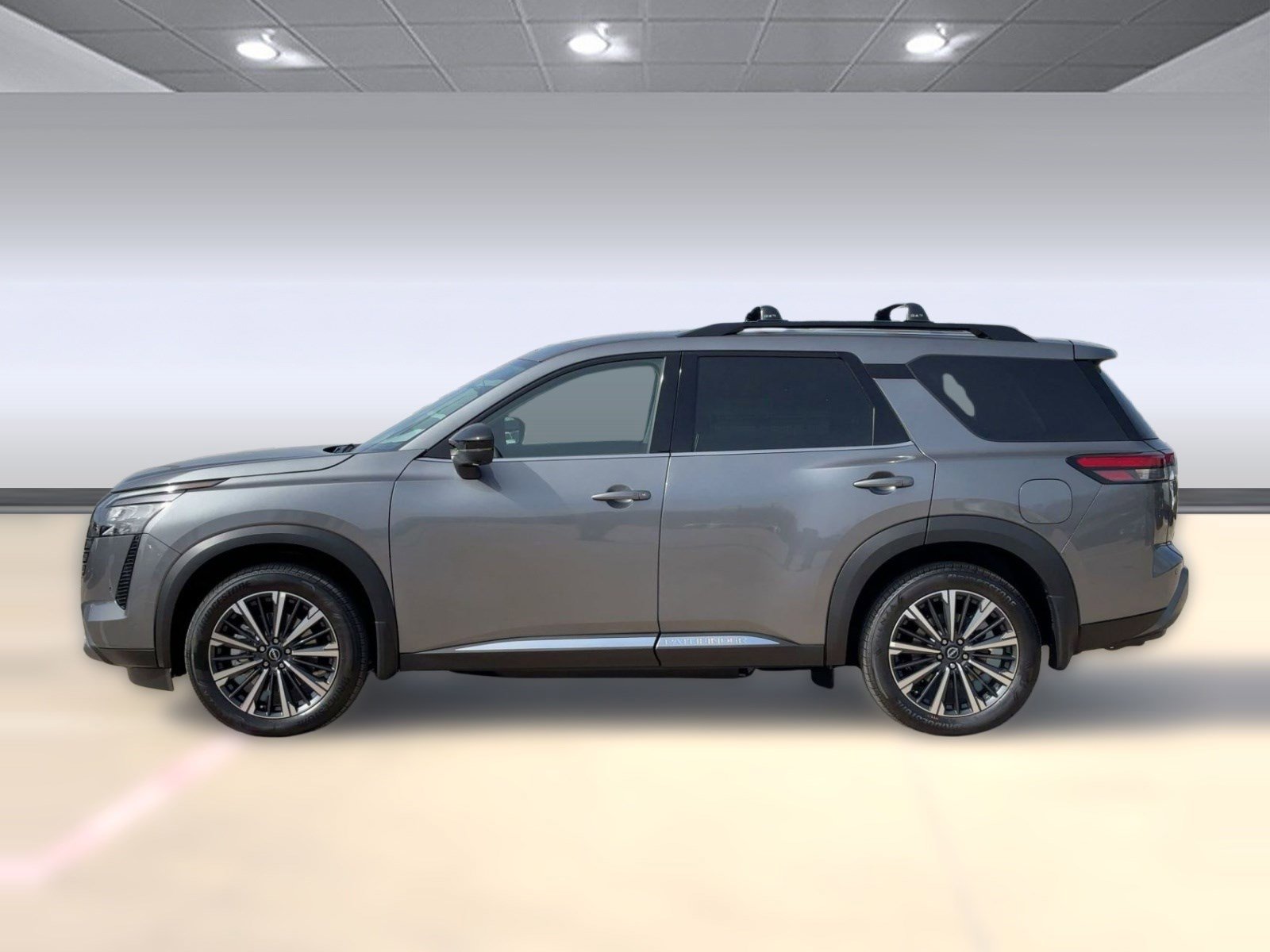 New 2026 Nissan Pathfinder Platinum image 2