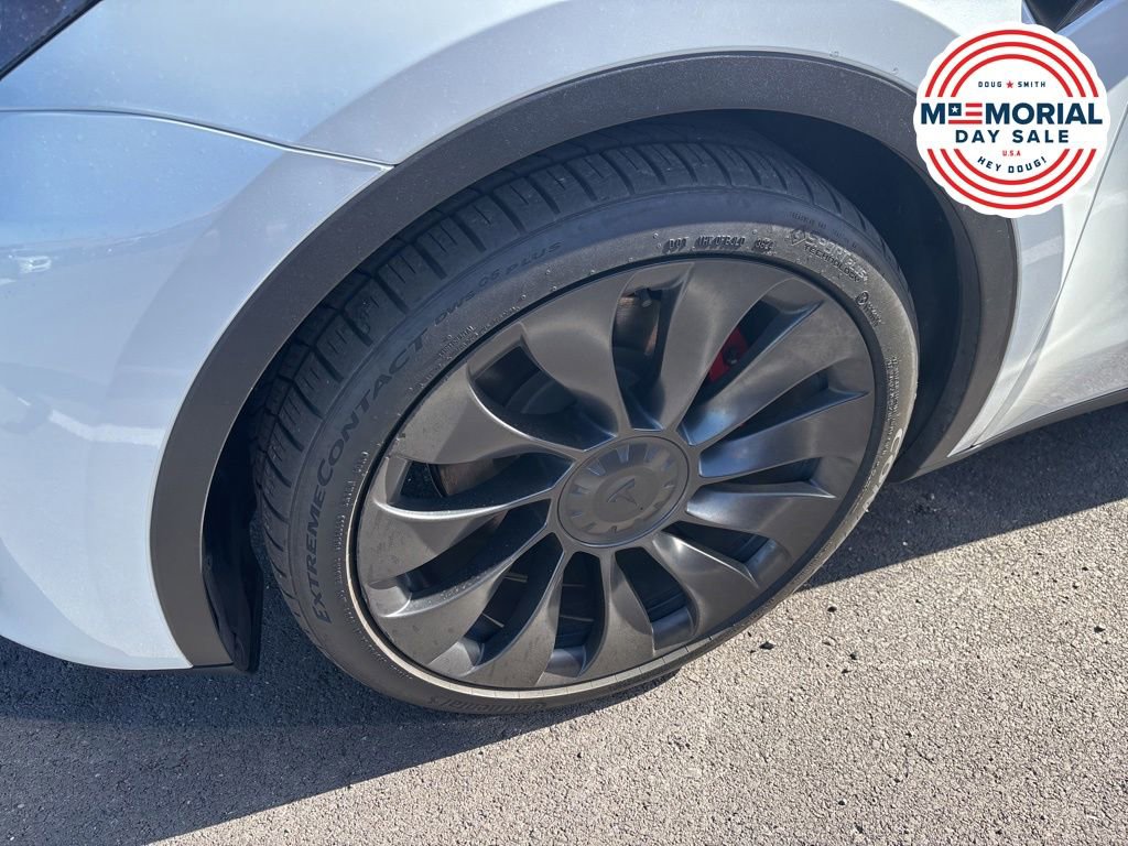Used 2023 Tesla Model Y Performance AWD/4WD image 5