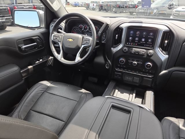 Used 2020 Chevrolet Silverado 1500 LTZ w/ LTZ Premium Package AWD/4WD image 34