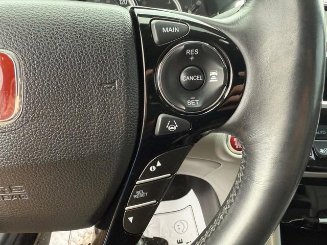 Used 2016 Honda Accord Touring image 22