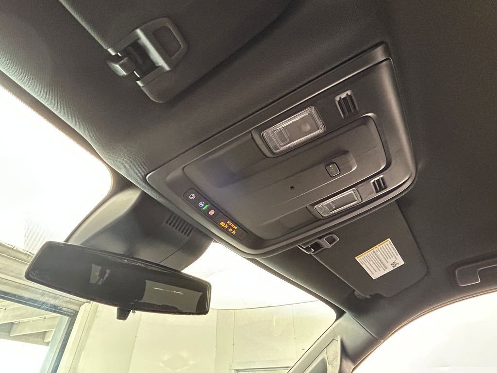 Used 2024 Chevrolet Suburban LS w/ Driver Alert Package RWD image 20