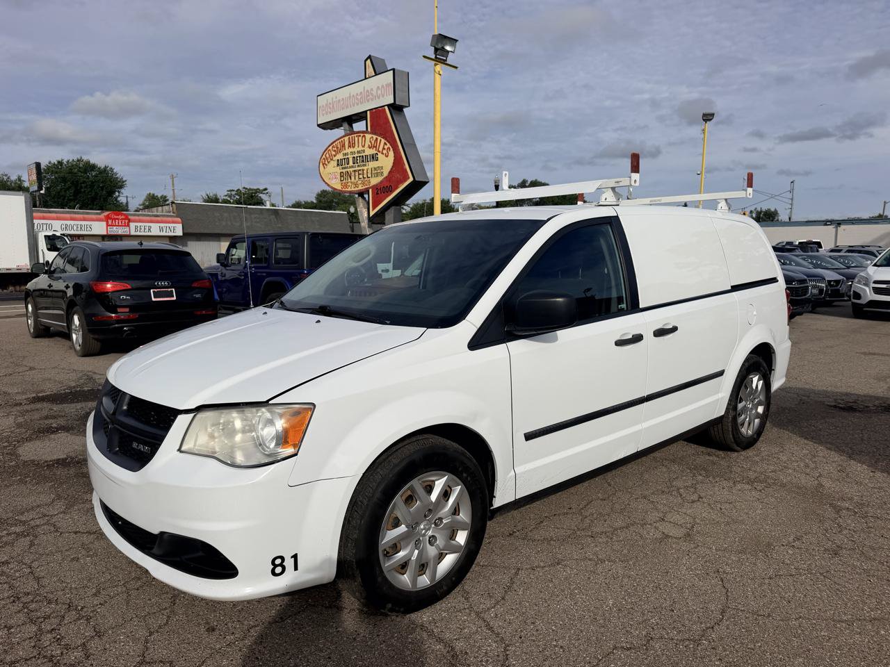 Used 2014 RAM C/V Tradesman FWD image 1