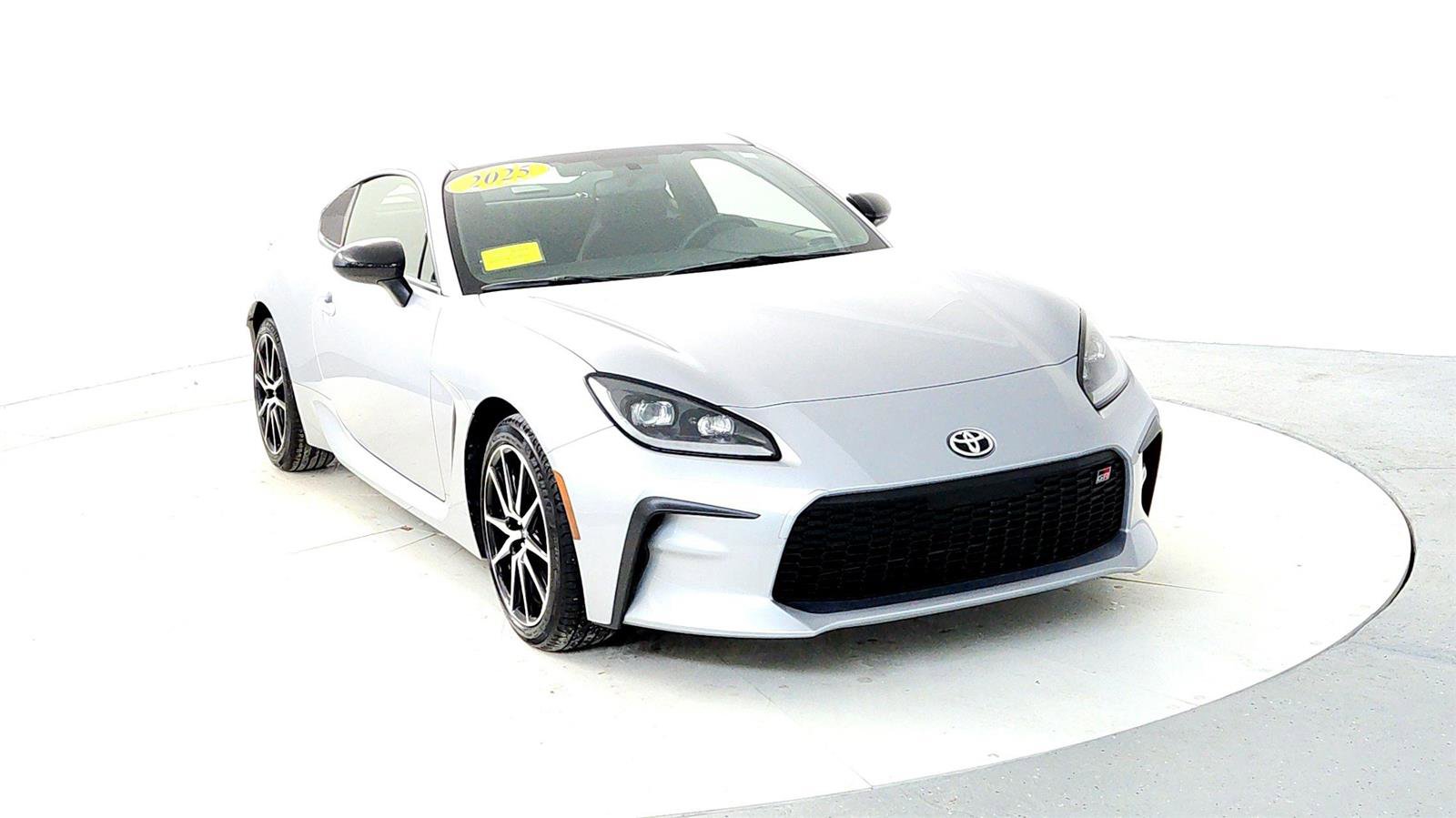 Certified 2025 Toyota GR86 w/ ALL Weather Mat Package (TMS) image 7