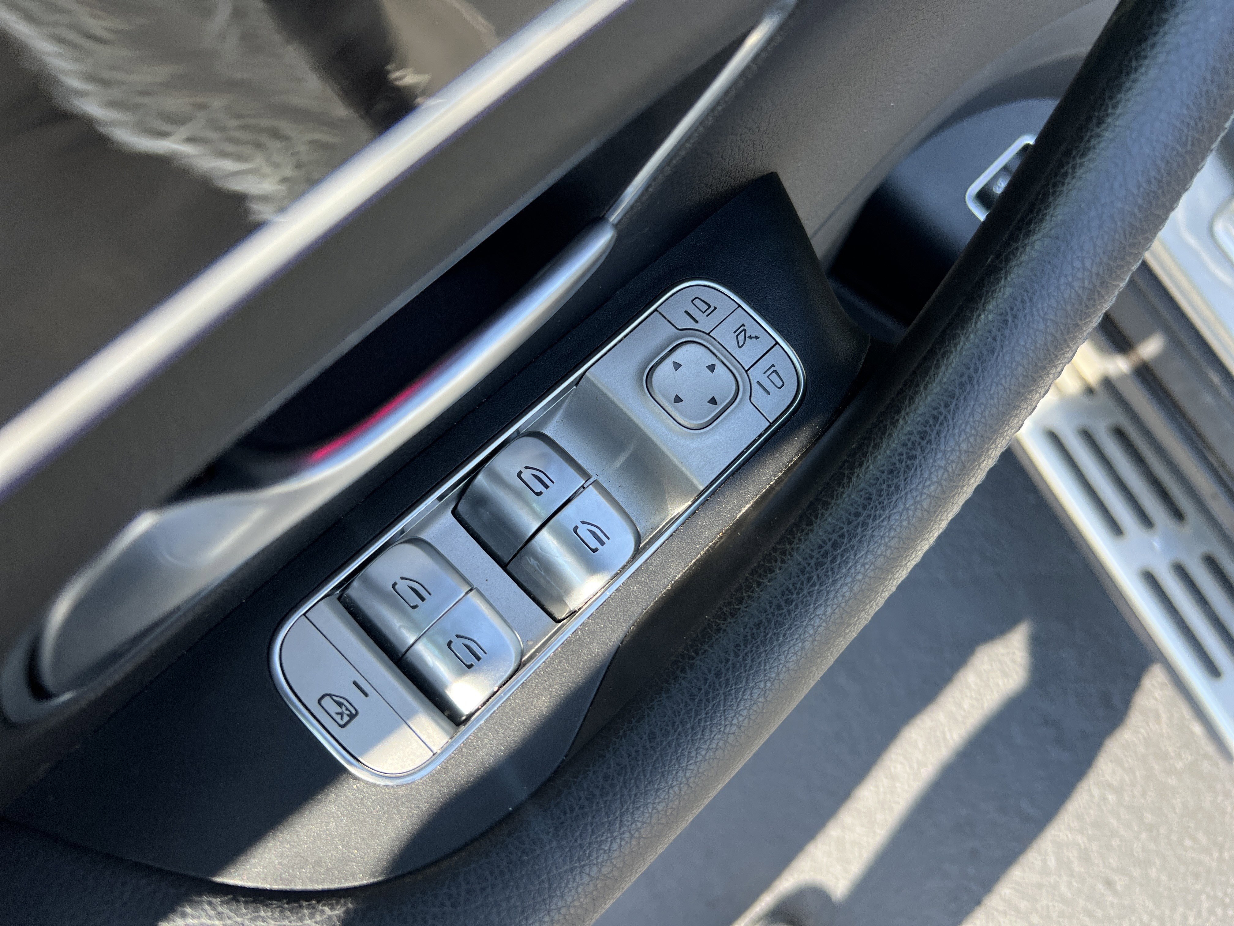 Certified 2022 Mercedes-Benz GLE 350 4MATIC image 33