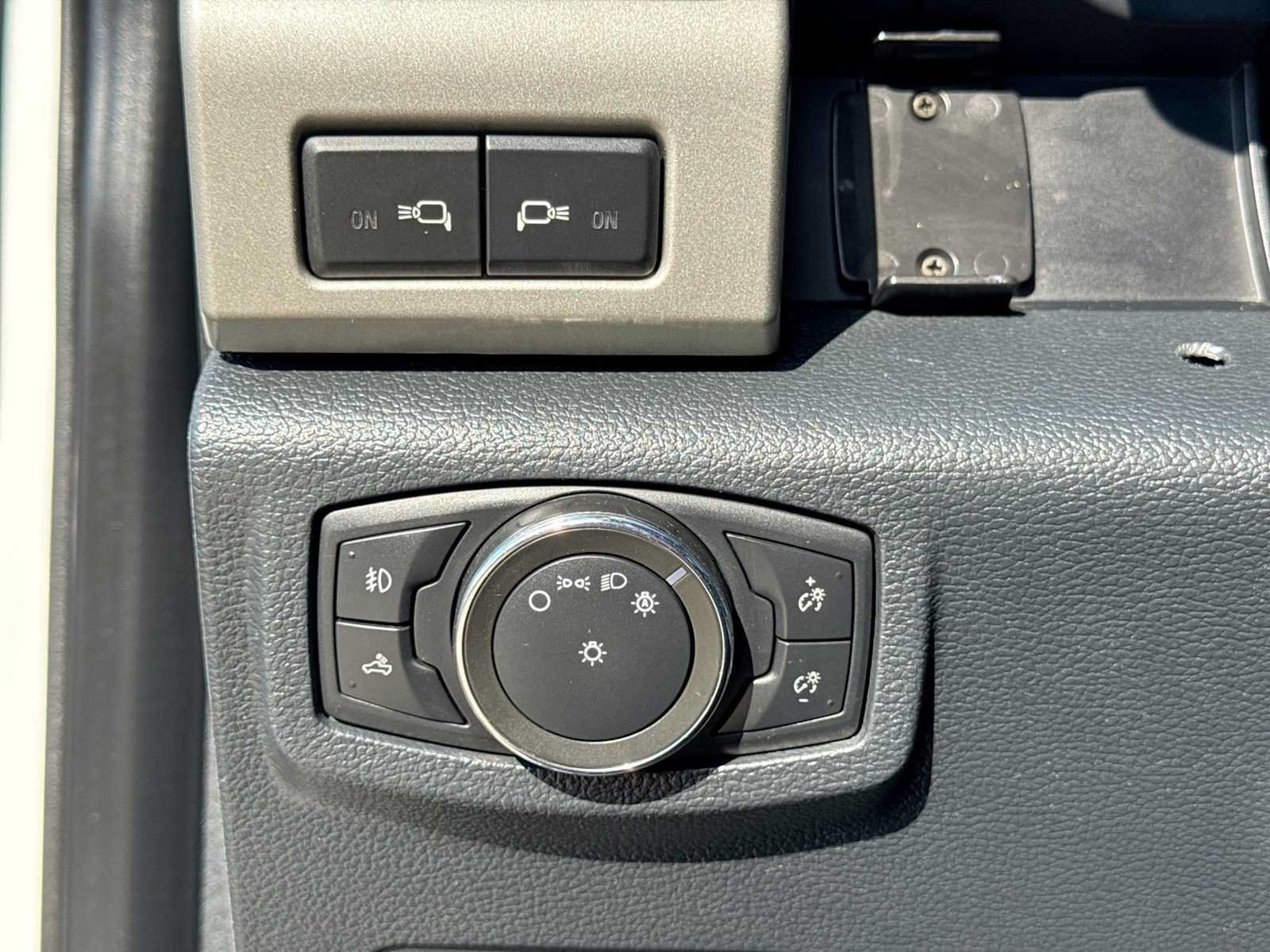 Used 2022 Ford F250 Lariat AWD/4WD image 26