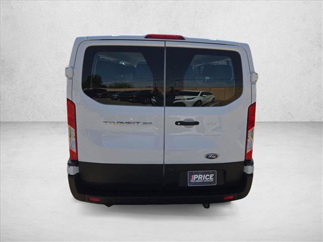 Used 2025 Ford Transit 350 XLT RWD image 7