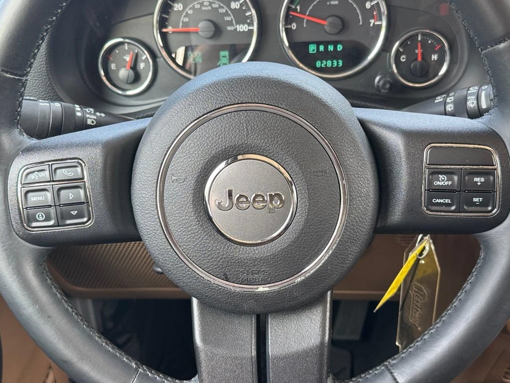 Used 2013 Jeep Wrangler Unlimited Sahara w/ Dual Top Group AWD/4WD image 12