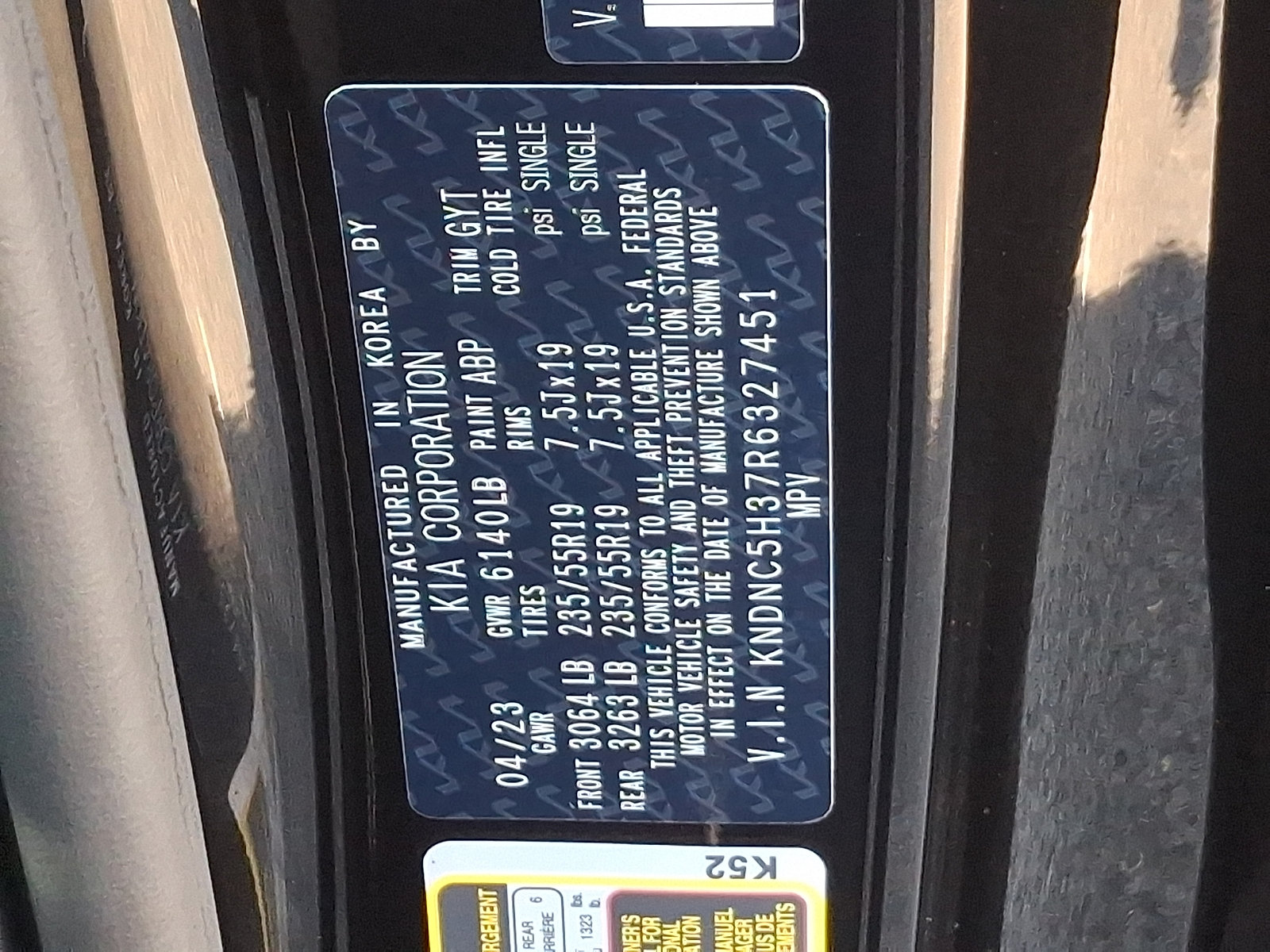 Used 2024 Kia Carnival EX FWD image 26