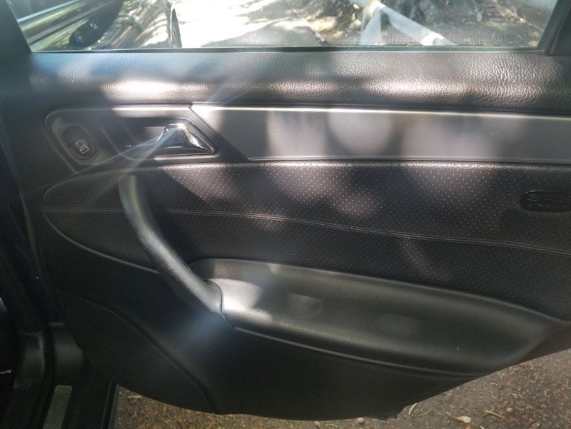 Used 2005 Mercedes-Benz C 230 Sedan image 18