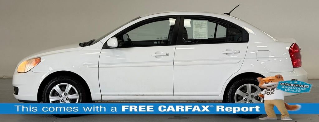 Used 2011 Hyundai Accent GLS w/ Premium Pkg 4 FWD video 2