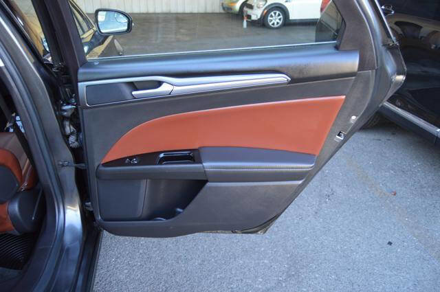 Used 2016 Ford Fusion SE w/ Equipment Group 202A image 49