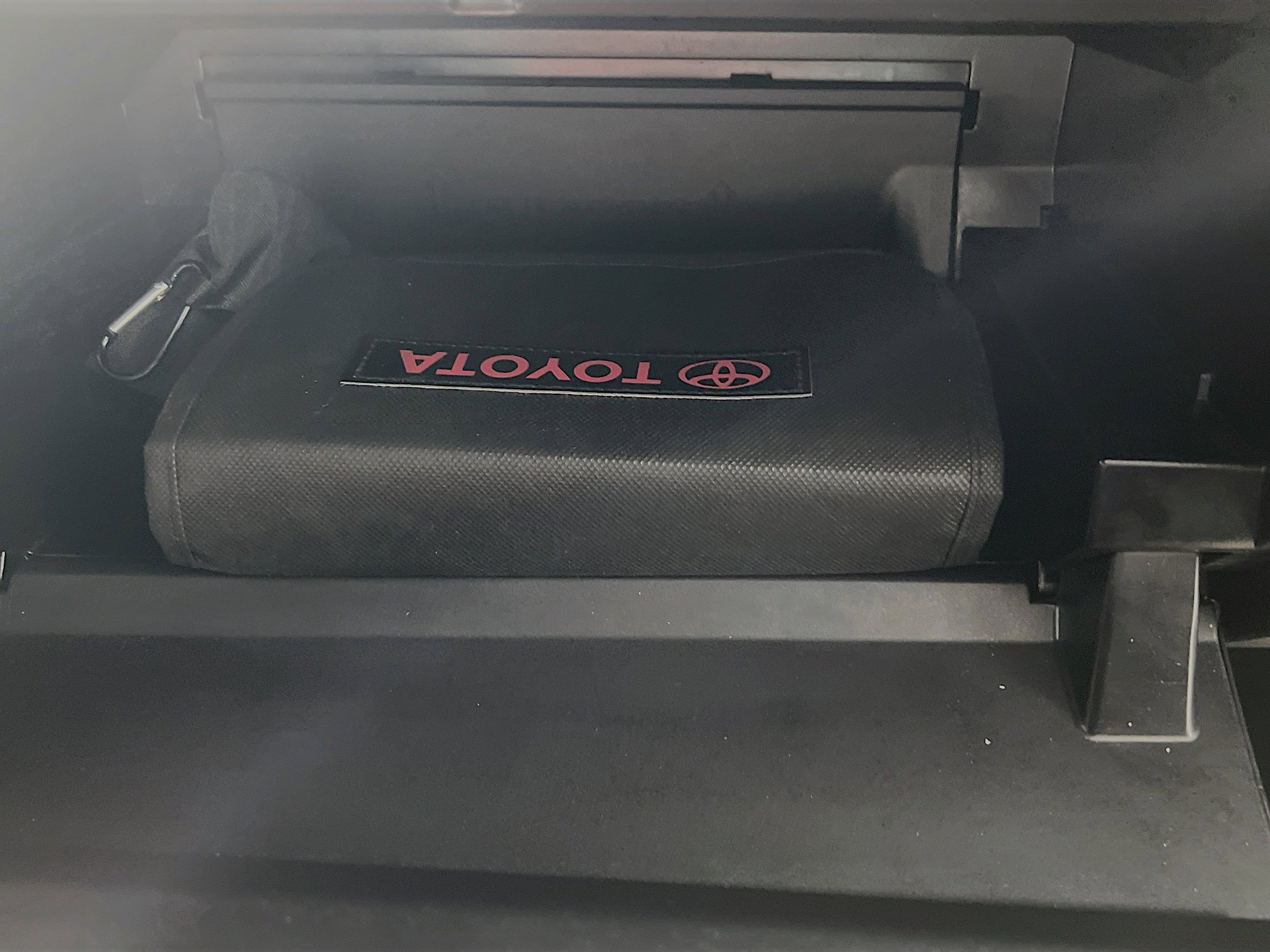 Used 2023 Toyota Tacoma SR5 w/ Technology Package image 35