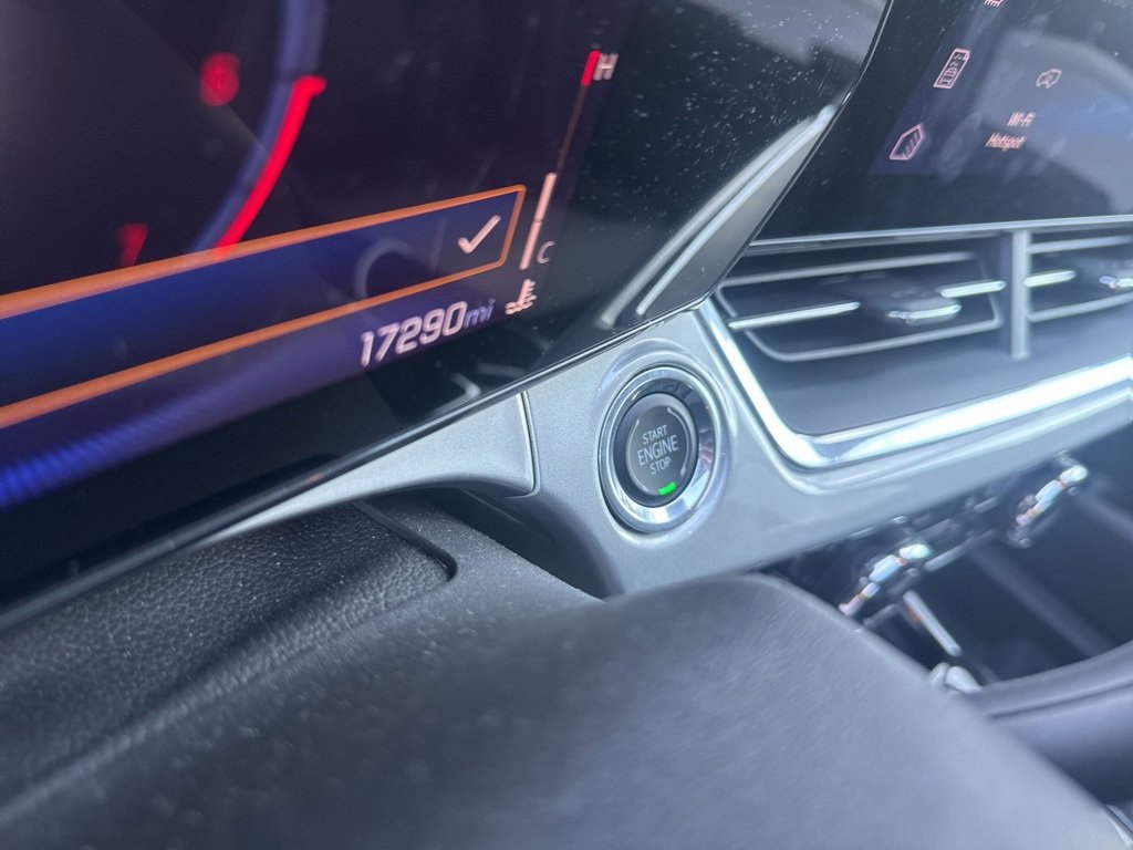 Used 2024 Chevrolet Trax LT w/ LT Convenience Package image 22