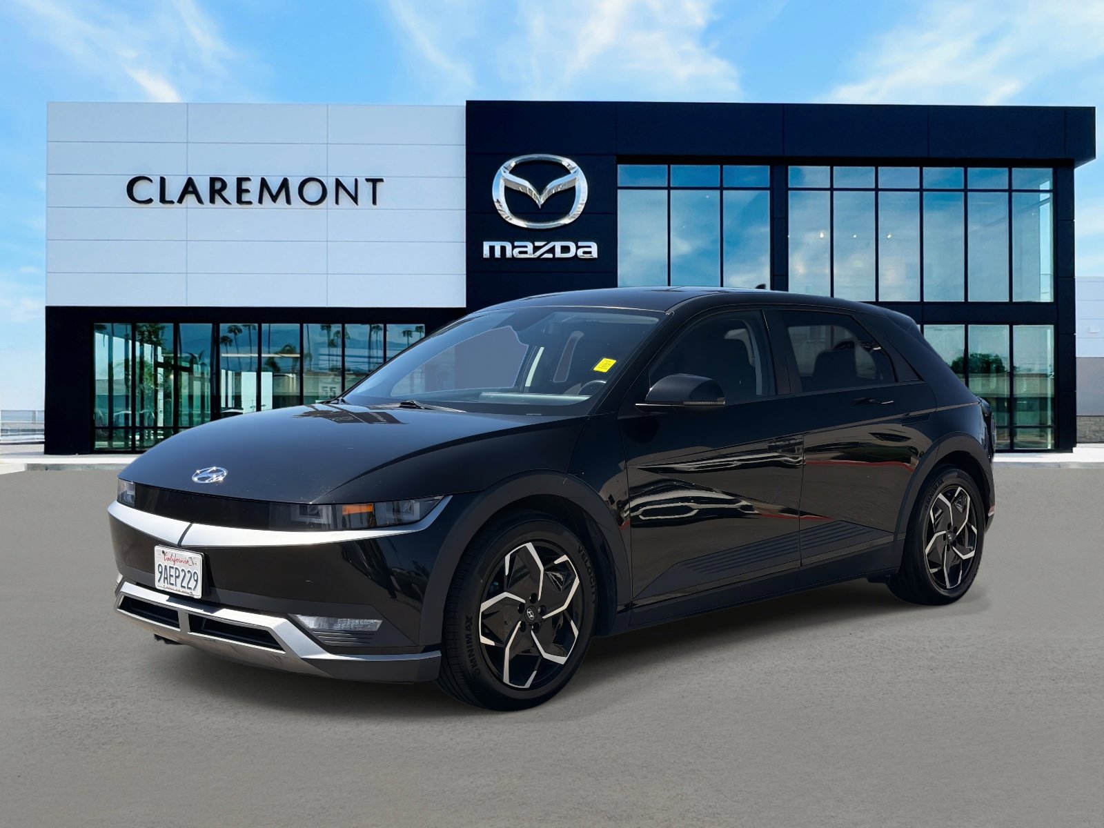 Used 2022 Hyundai Ioniq 5 SE image 3