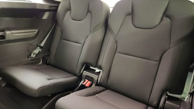 New 2026 Volvo XC90 B6 Core w/ Protection Package AWD/4WD image 31