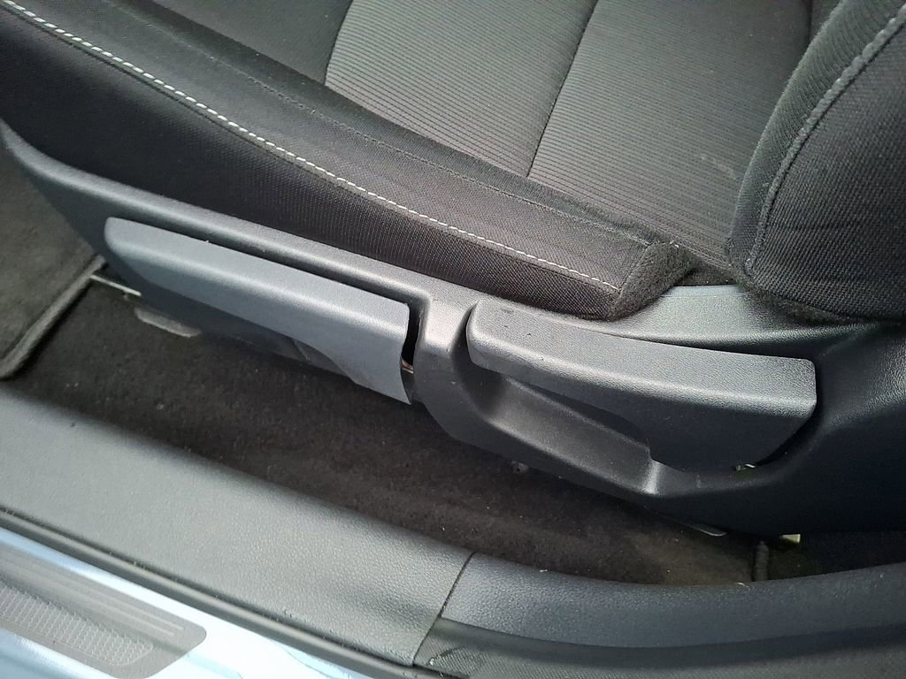 Used 2025 Nissan Sentra SV image 11