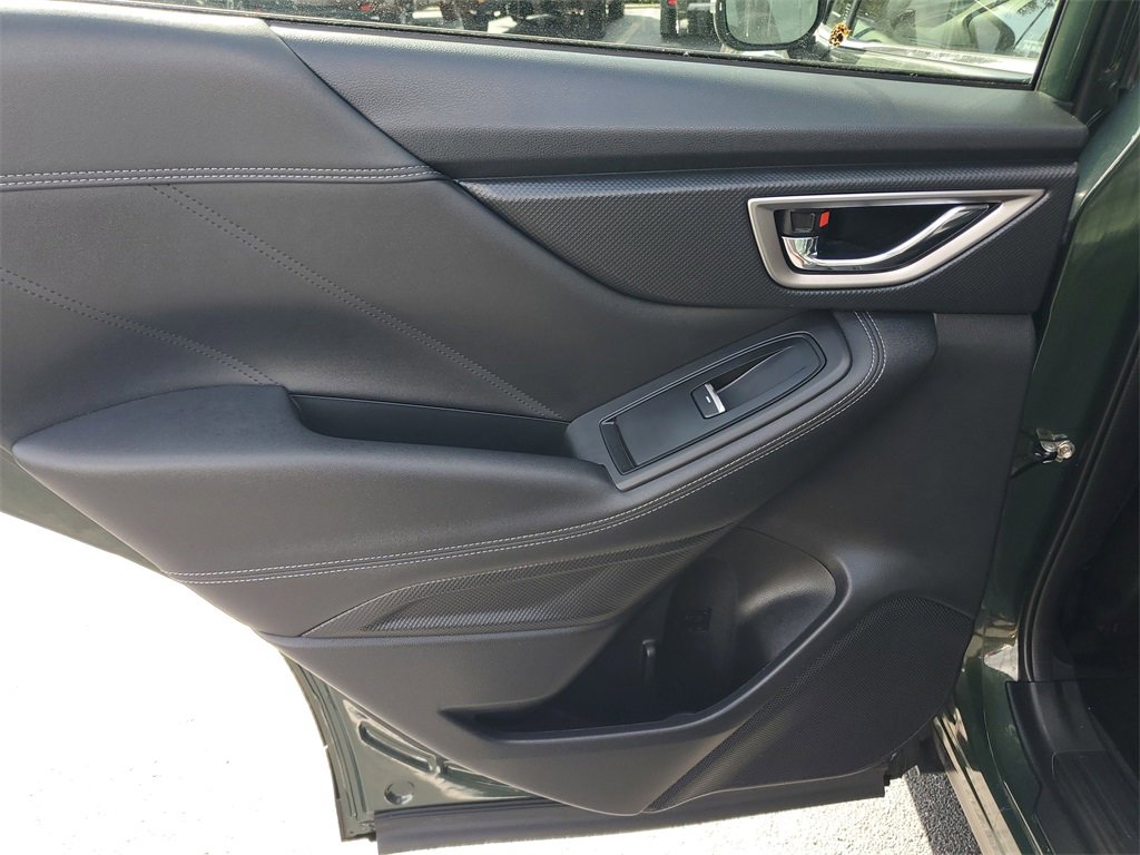 Used 2022 Subaru Forester Touring image 10