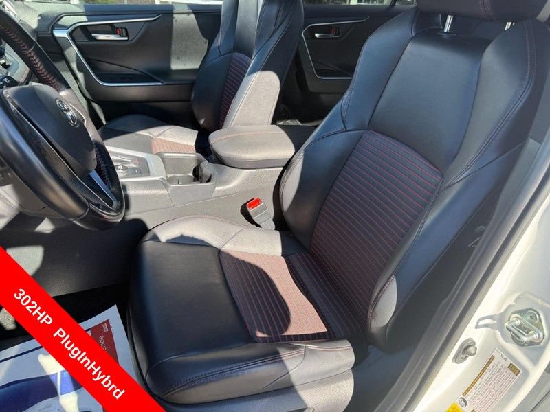 Used 2023 Toyota RAV4 XSE w/ Weather Package AWD/4WD image 16
