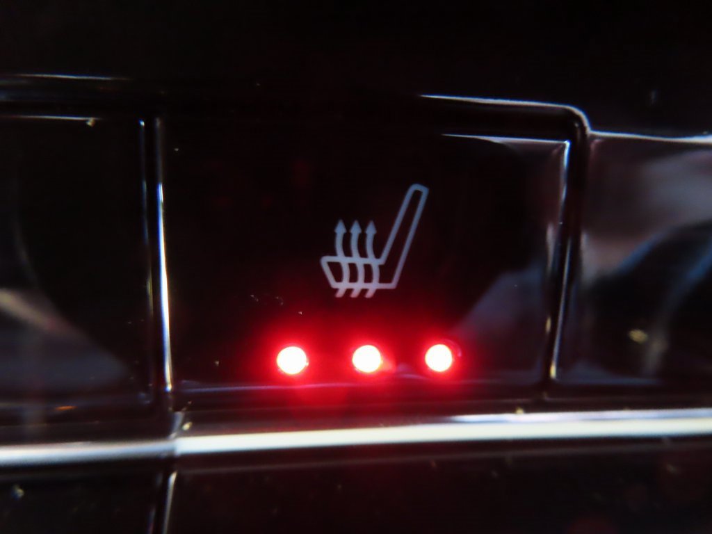 New 2026 Chevrolet Equinox LT w/ LPO, Floor Liner Package image 9