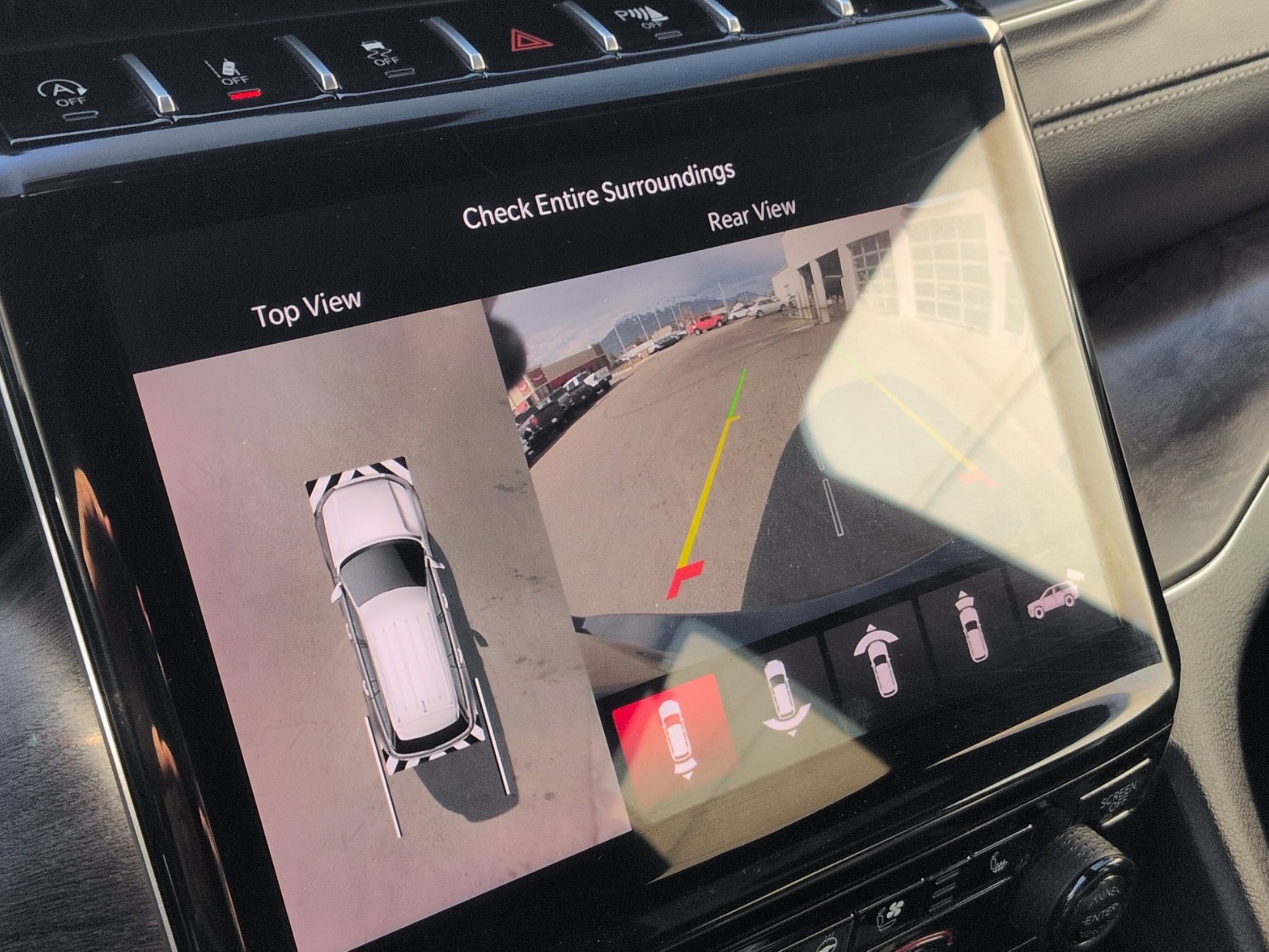 Used 2024 Jeep Grand Cherokee L Limited w/ Luxury Tech Group II image 28