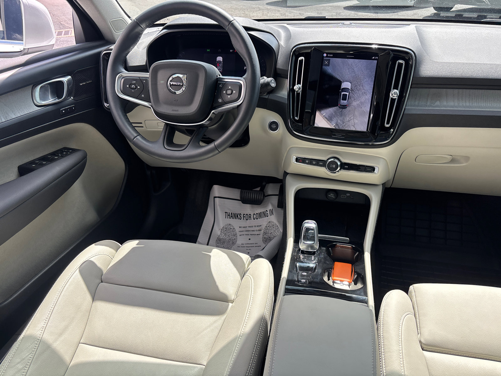 Used 2024 Volvo XC40 B5 Plus w/ Climate Package AWD/4WD image 29