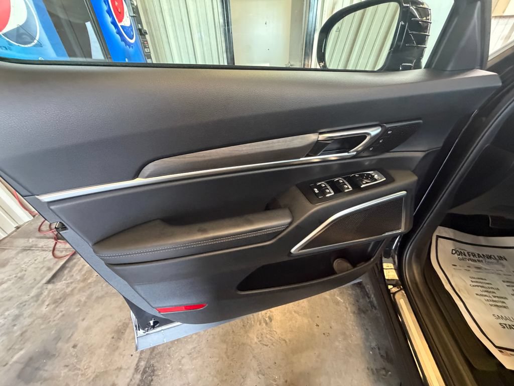 Used 2025 Kia Telluride SX Prestige X-Pro AWD/4WD image 10