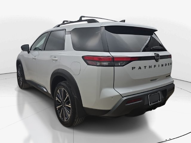 New 2026 Nissan Pathfinder Platinum FWD image 8