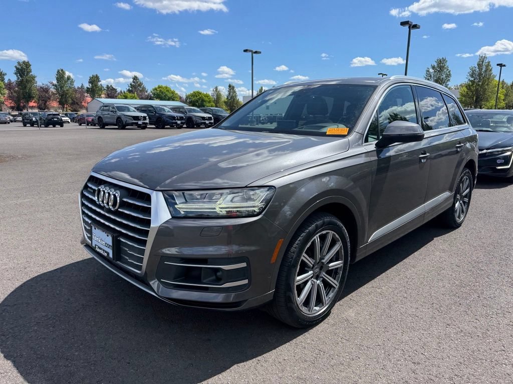 Used 2019 Audi Q7 3.0T Prestige w/ Prestige Package AWD/4WD image 3