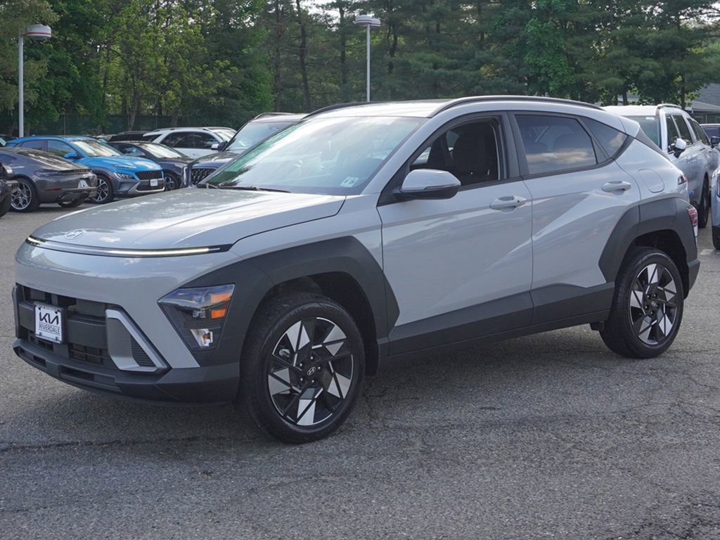 Used 2025 Hyundai Kona SEL AWD/4WD image 6