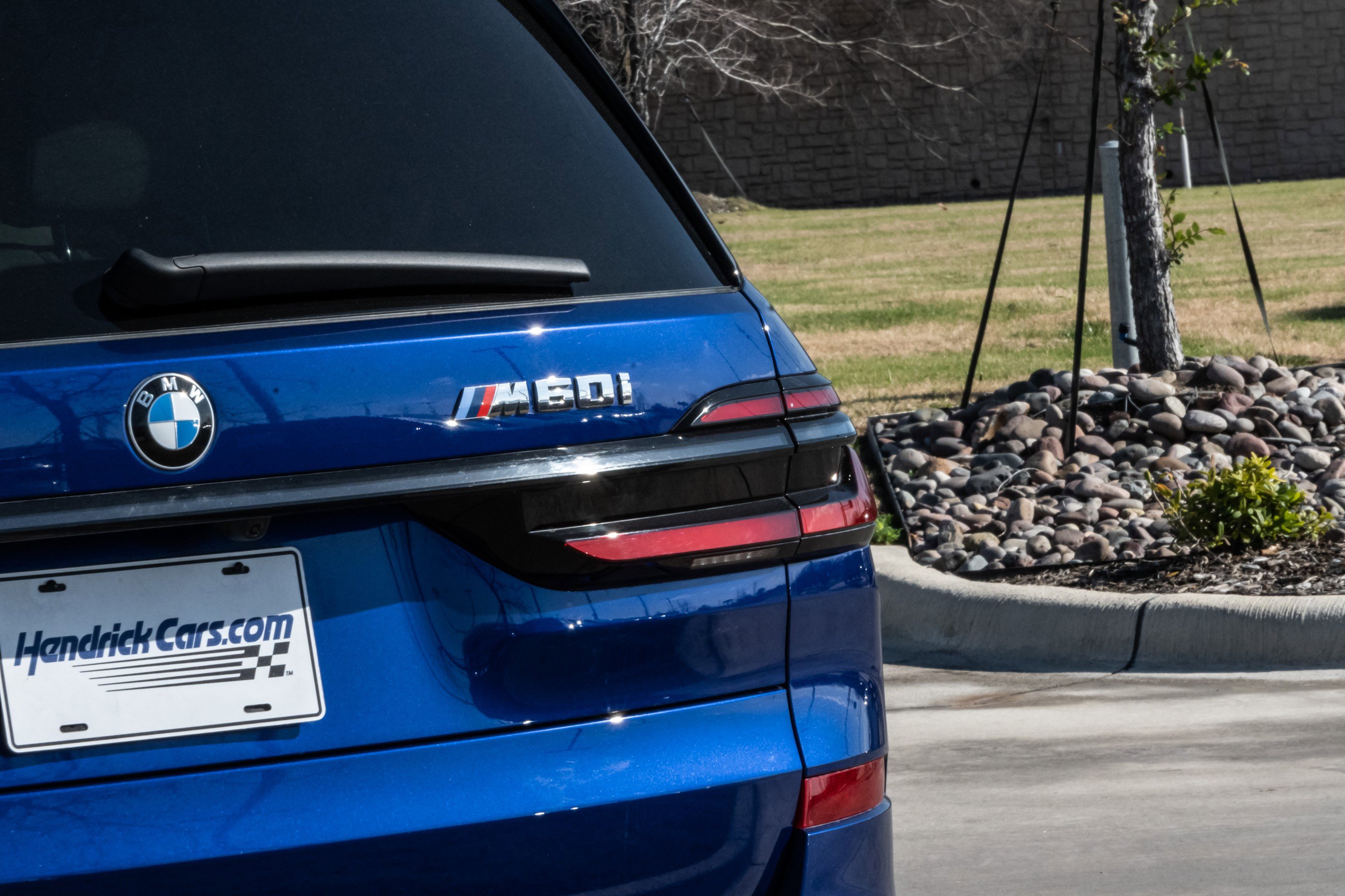 Used 2024 BMW X7 M60i w/ Executive Package image 8