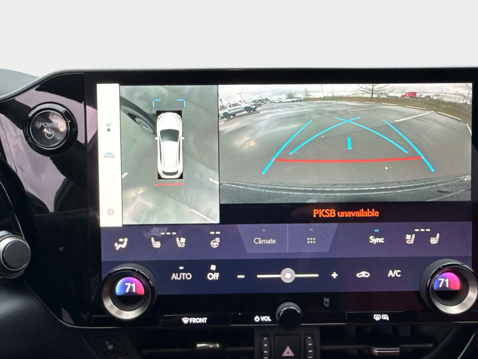 Used 2025 Lexus NX 300h AWD w/ Luxury Package image 23