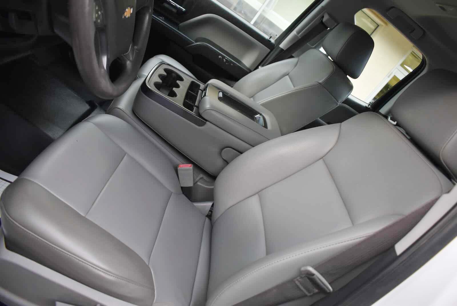 Used 2018 Chevrolet Silverado 3500 W/T RWD image 12