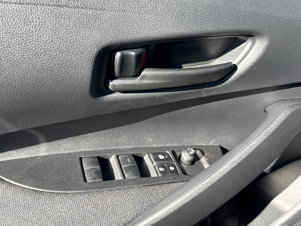New 2027 Toyota Corolla LE FWD image 28