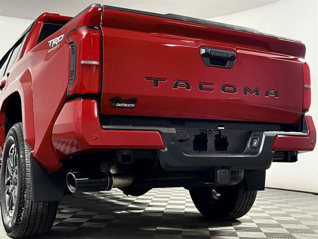 Certified 2024 Toyota Tacoma TRD Sport w/ TRD Sport Upgrade Package AWD/4WD image 6