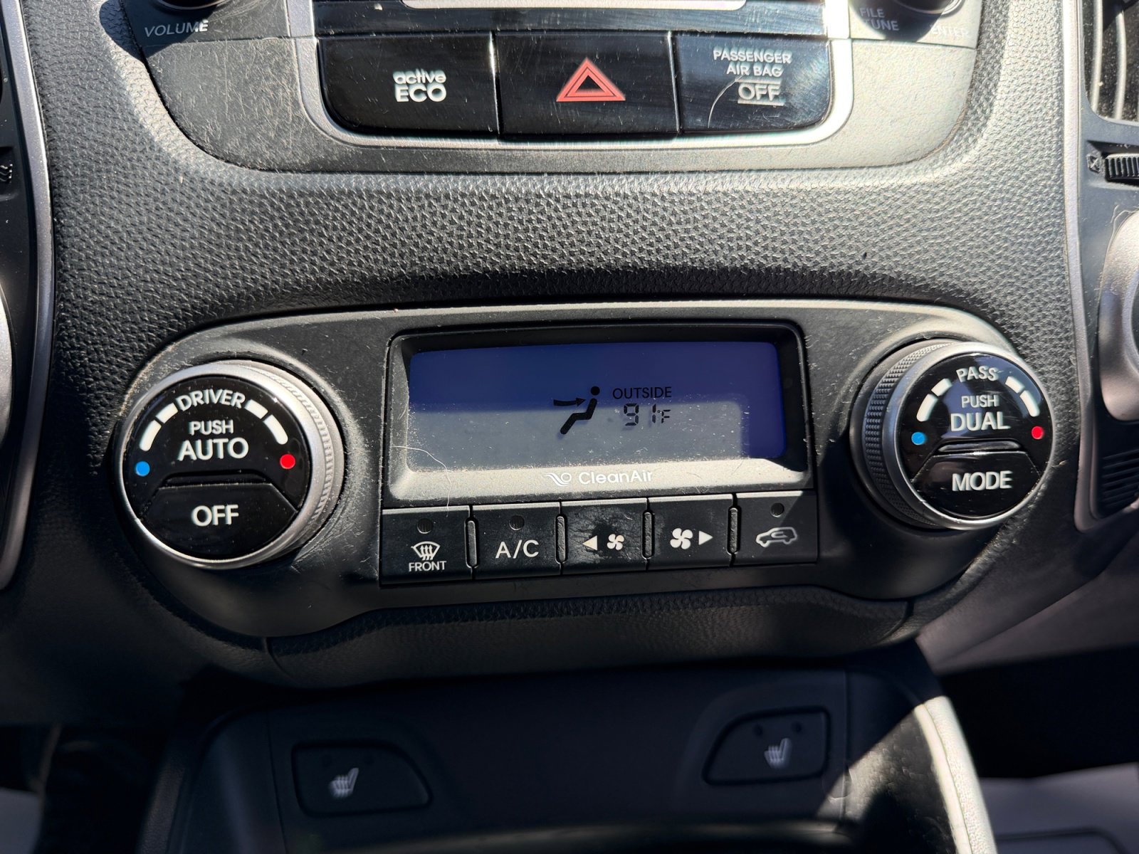 Used 2013 Hyundai Tucson Limited image 11