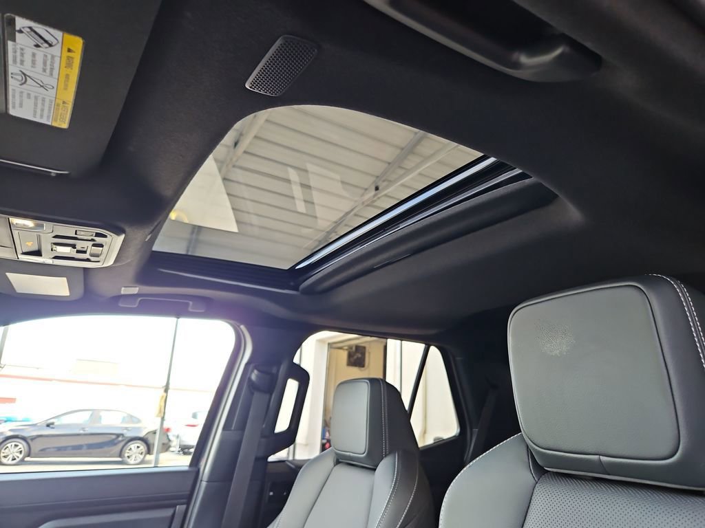 Used 2025 Toyota 4Runner TRD Off-Road Premium image 31