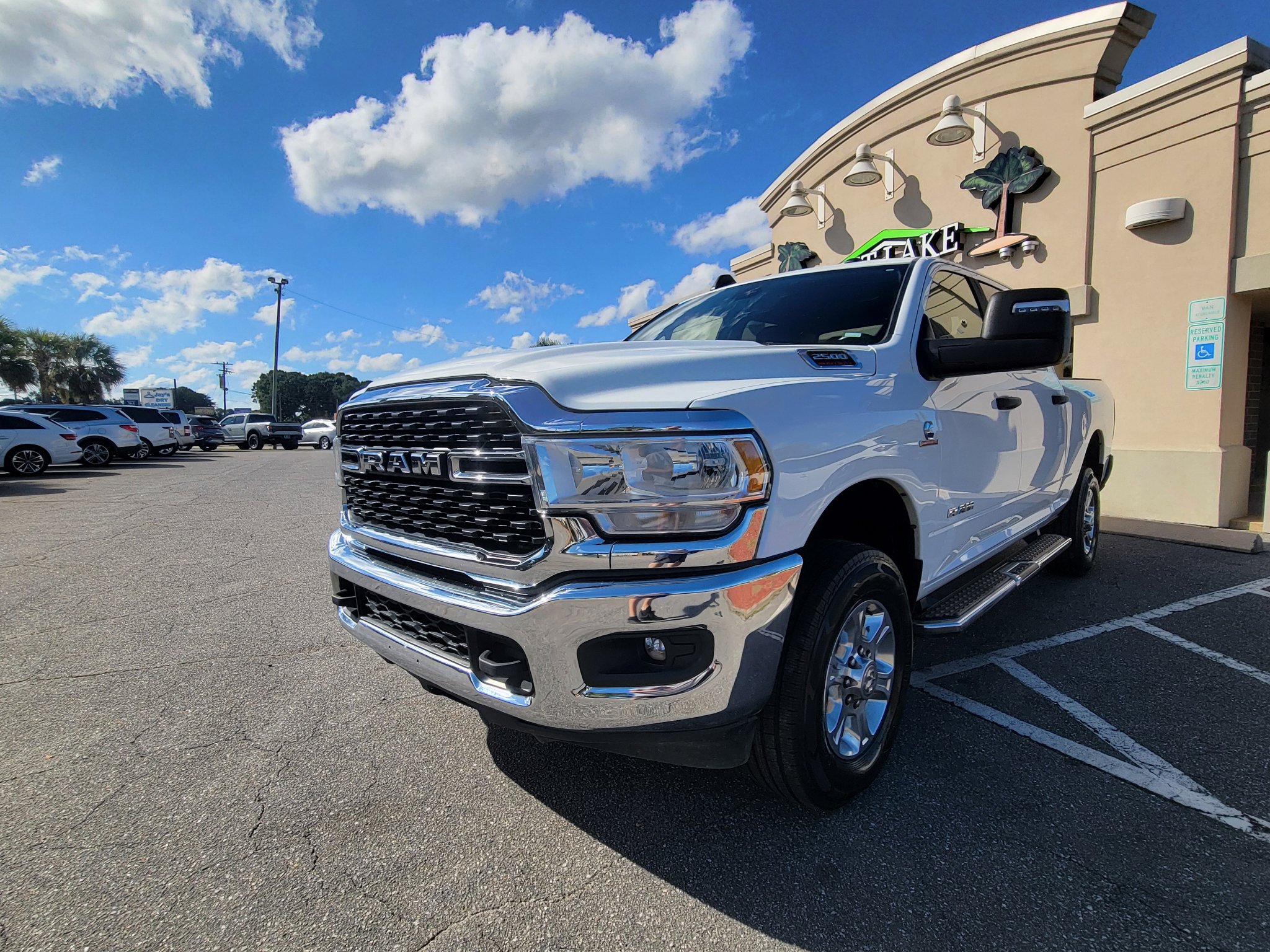 Used 2024 RAM 2500 Big Horn image 6