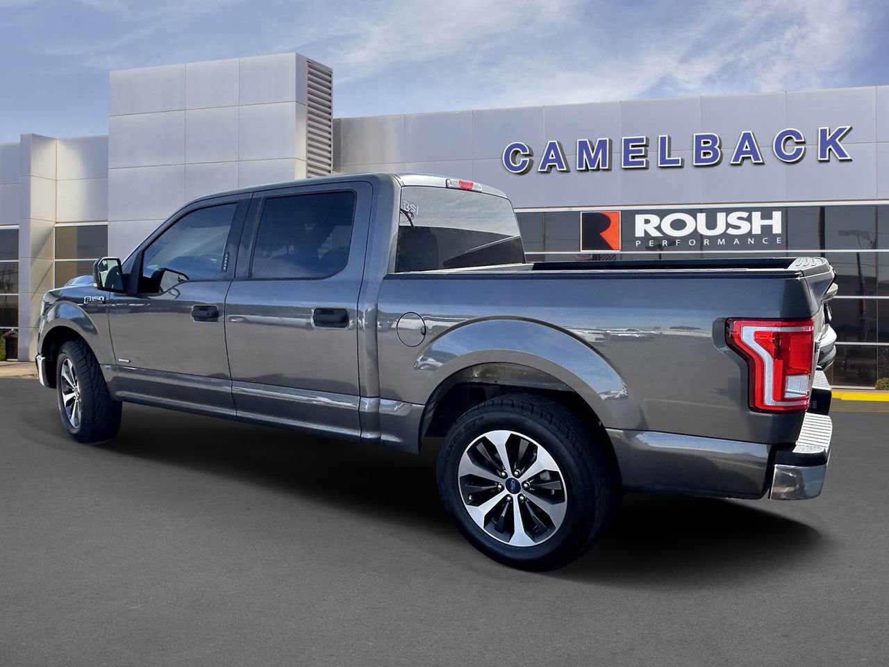 Used 2016 Ford F150 XLT RWD image 5