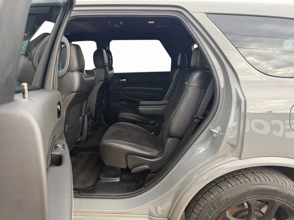 Used 2022 Dodge Durango SRT w/ Technology Group AWD/4WD image 29