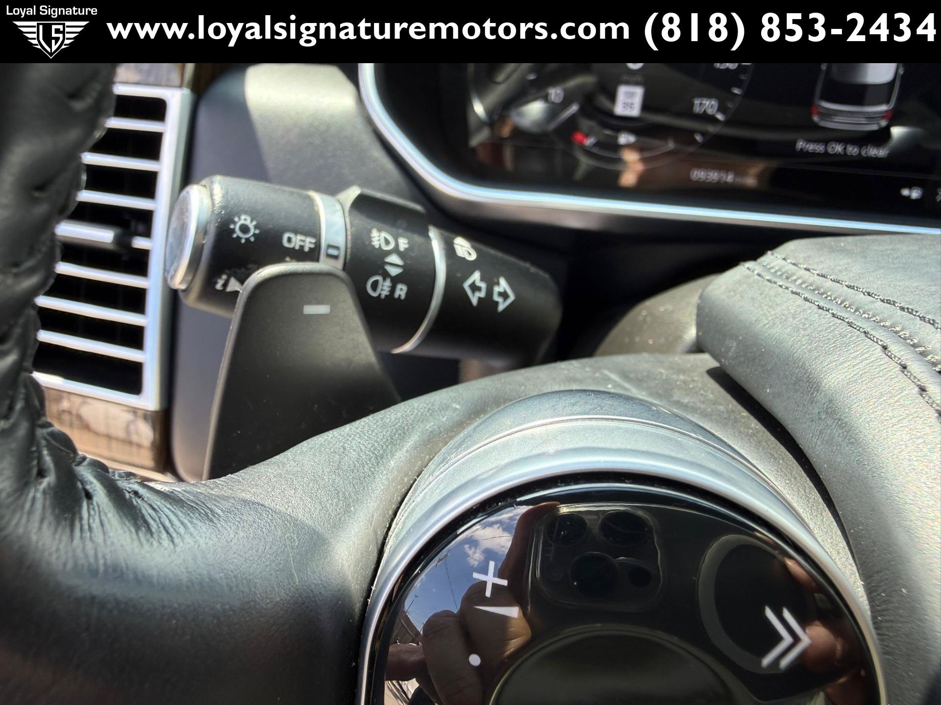 Used 2018 Land Rover Range Rover Supercharged AWD/4WD image 29