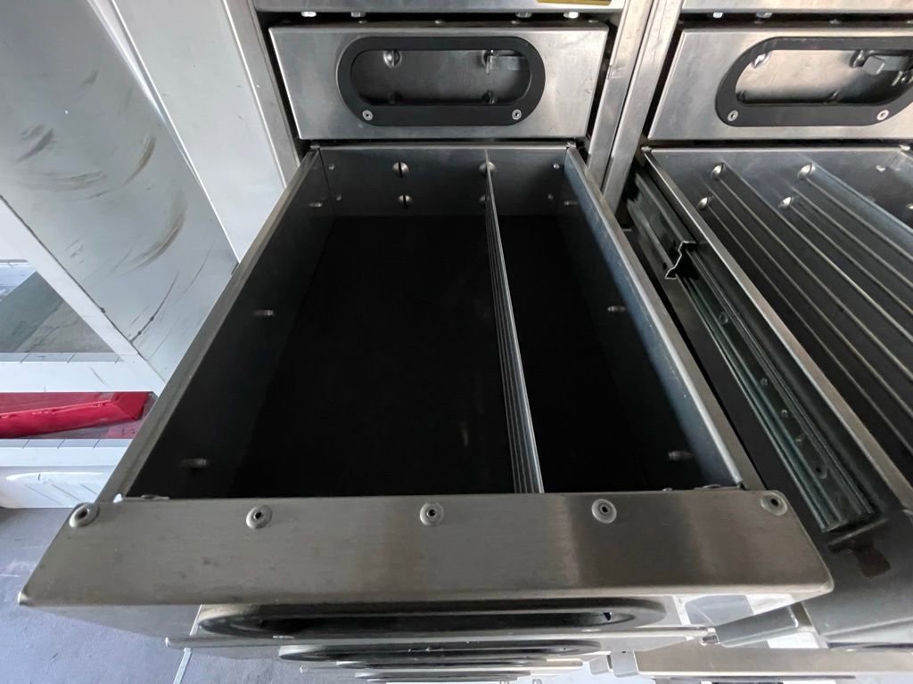 Used 2017 Mercedes-Benz Sprinter 144 Cargo image 23