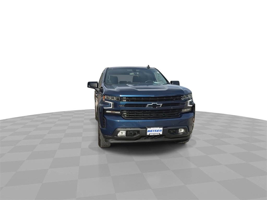 Used 2021 Chevrolet Silverado 1500 RST w/ LPO, Dark Essentials Package image 3