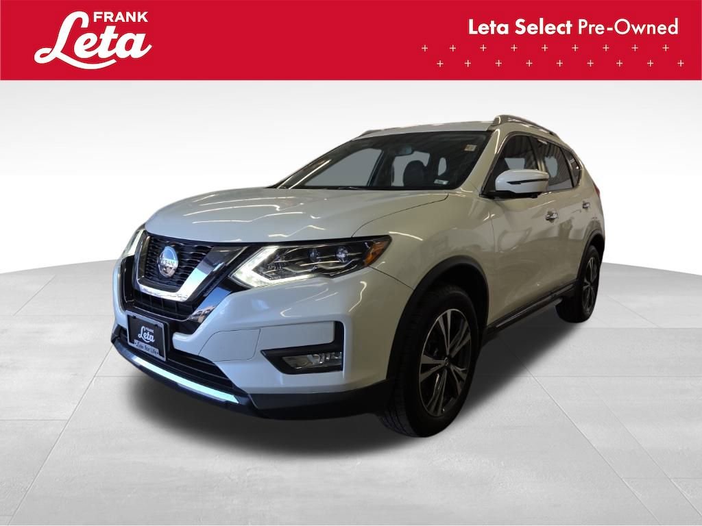 Used 2018 Nissan Rogue SL w/ Premium Package image 1
