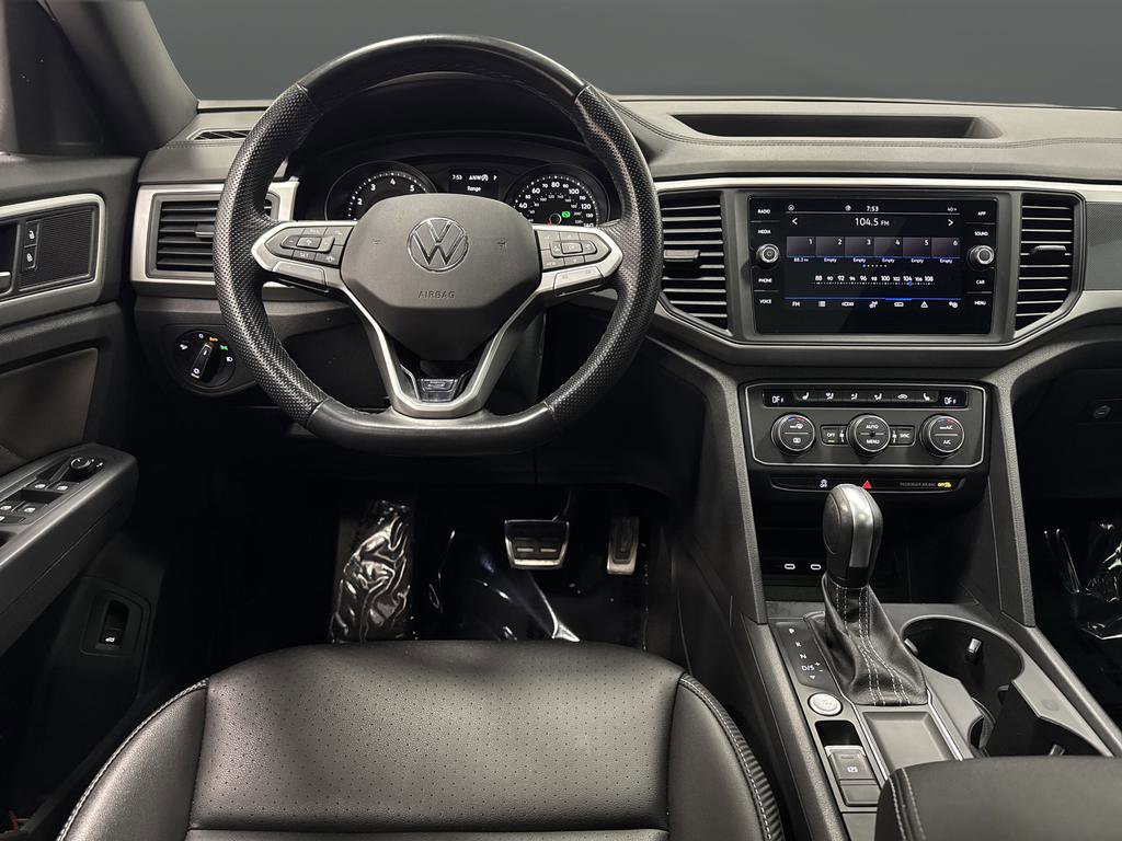 Used 2021 Volkswagen Atlas Cross Sport SE w/ Panoramic Sunroof Package image 5