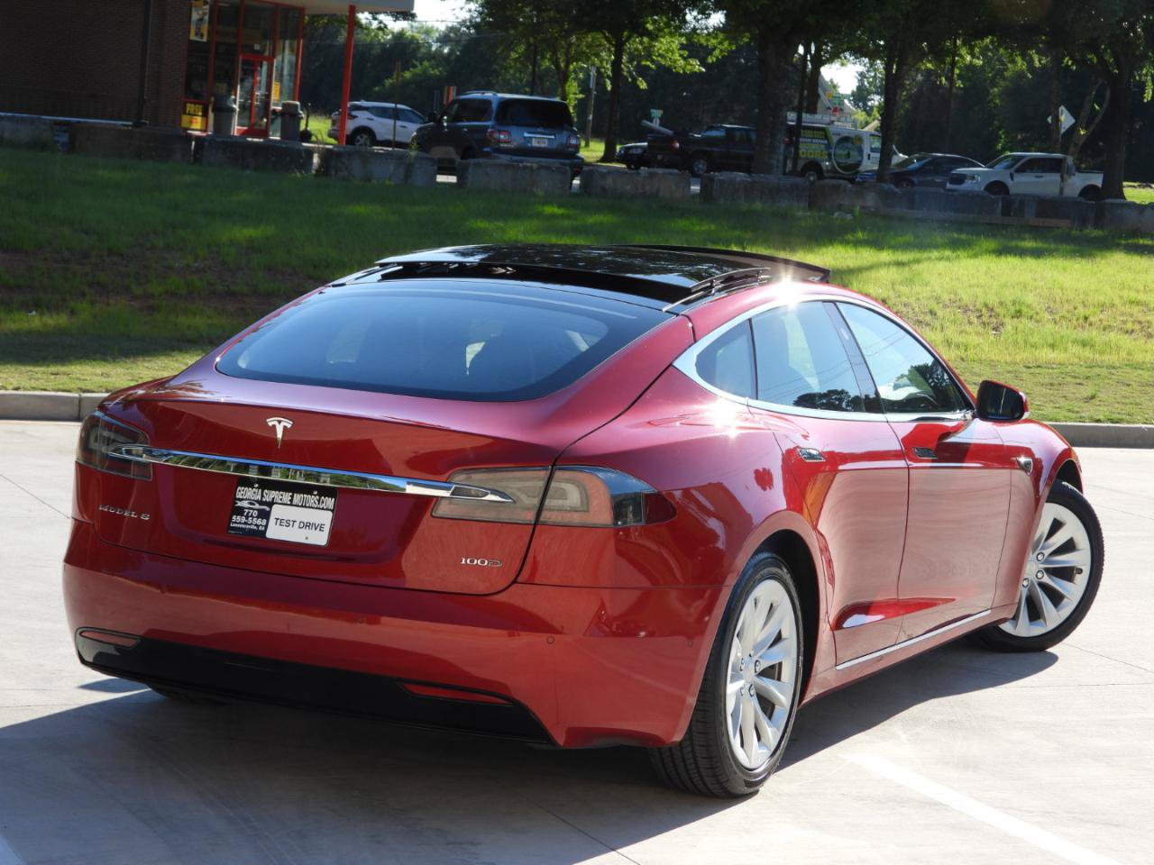 Used 2018 Tesla Model S 100D AWD/4WD image 9
