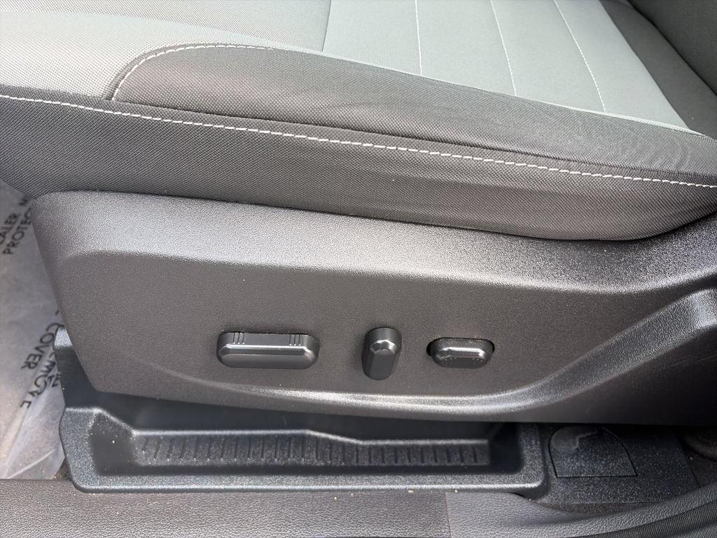 Used 2016 Ford Escape SE FWD image 19
