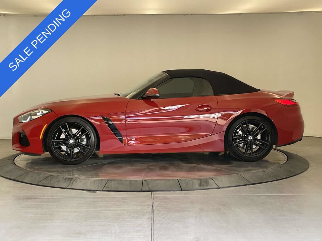 Used 2019 BMW Z4 sDrive30i w/ M Sport Package RWD image 2