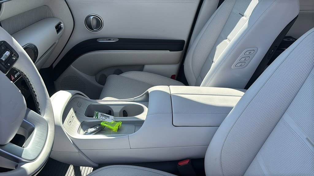 Used 2026 Hyundai Palisade Calligraphy image 24