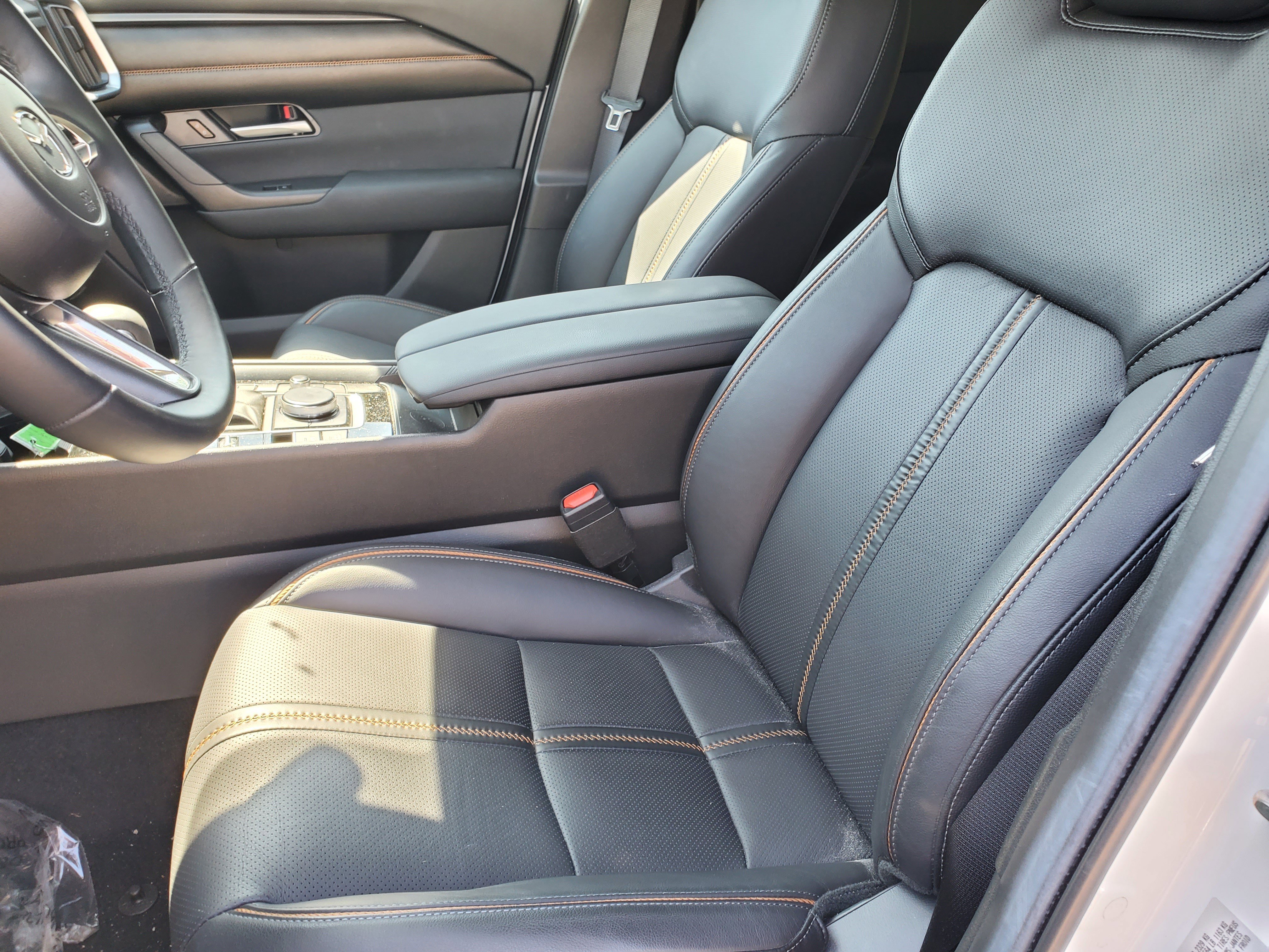 Used 2025 MAZDA CX-50 AWD 2.5 Hybrid w/ Premium Pkg image 16